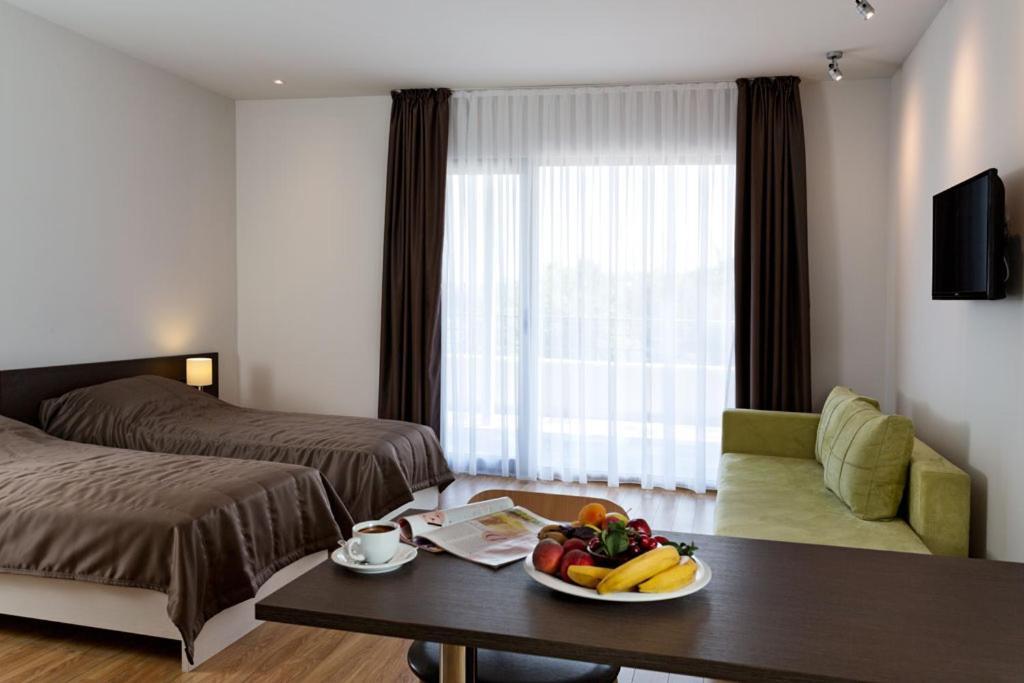Romantique Dojran Hotel מראה חיצוני תמונה