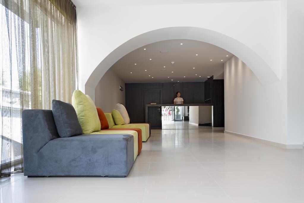 Romantique Dojran Hotel מראה חיצוני תמונה